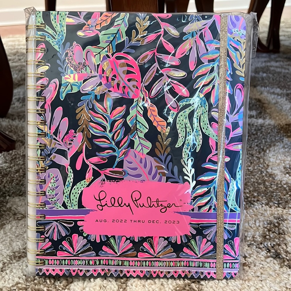 Lilly Pulitzer NWT 2023 Planner